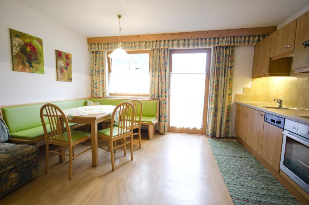 Apartment Apart-pension Wasserfall Neustift im Stubaital